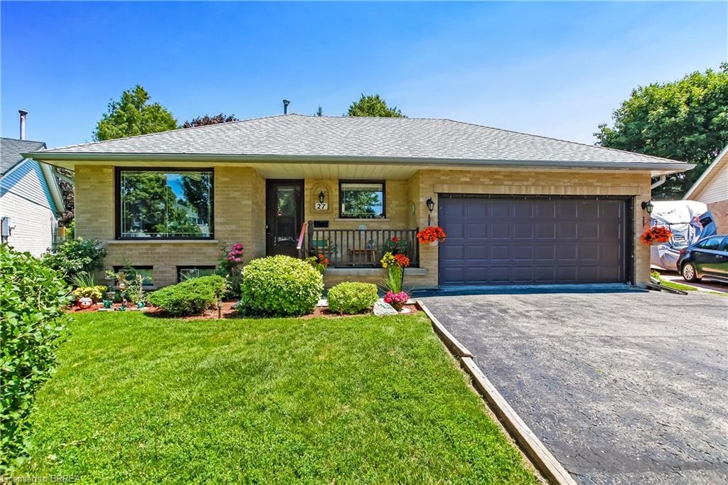 27 O'rourke Place, Woodstock, ON, N4S 8T9