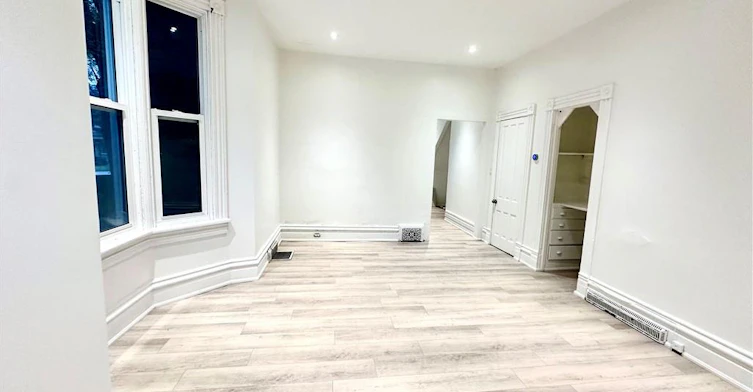 1-107 Erie Avenue, Hamilton, ON, L8N 2W5 - 11