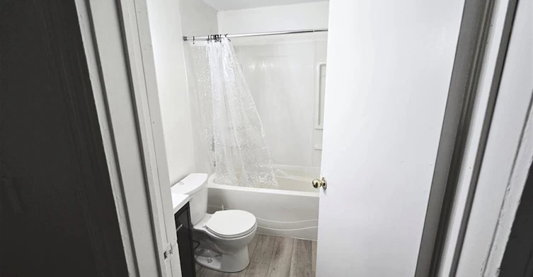 1-107 Erie Avenue, Hamilton, ON, L8N 2W5 - 16