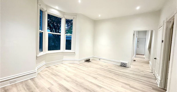 1-107 Erie Avenue, Hamilton, ON, L8N 2W5 - 13
