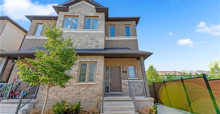 22-205 West Oak Trails Trail, Kitchener, ON, N2R 0R9