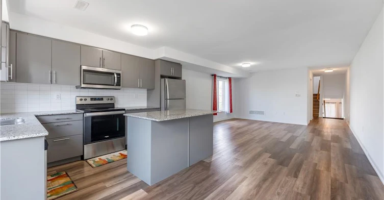 22-205 West Oak Trails Trail, Kitchener, ON, N2R 0R9 - 7