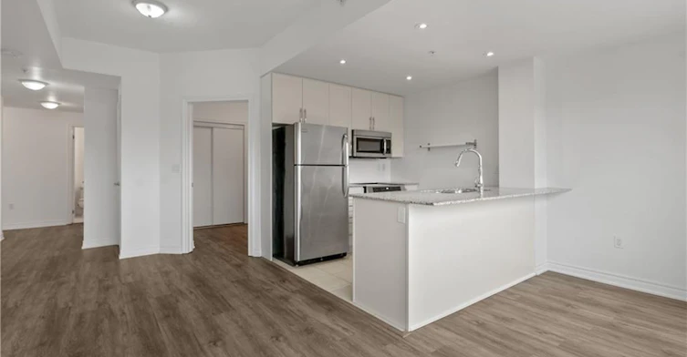 102-427 Aberdeen Avenue, Hamilton, ON, L8P 2S4 - 11