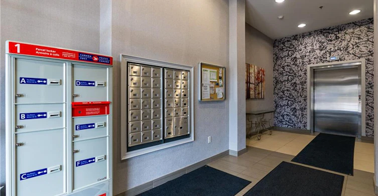 102-427 Aberdeen Avenue, Hamilton, ON, L8P 2S4 - 4