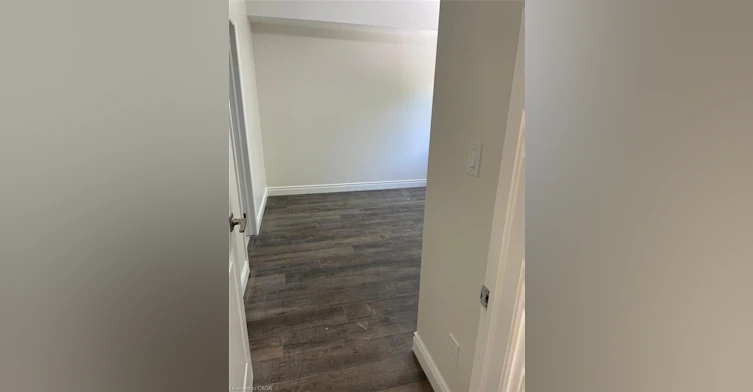 1-35 Fifth Avenue, Kitchener, ON, N2C 1P5 - 16