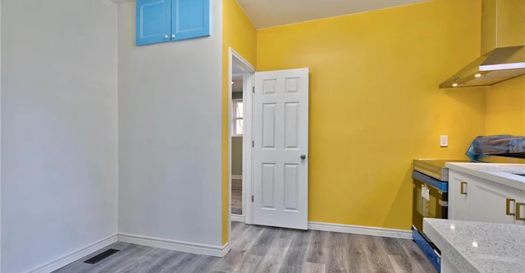 A-111 Gibson Avenue, Hamilton, ON, L8L 6J9 - 4