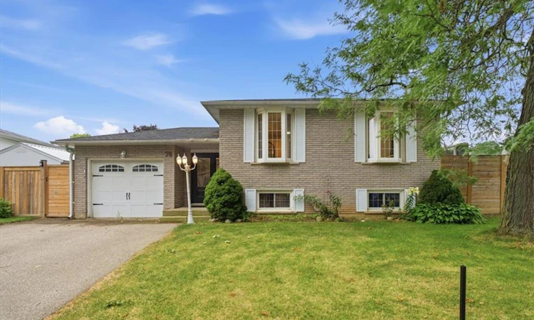 76 Enfield Crescent
