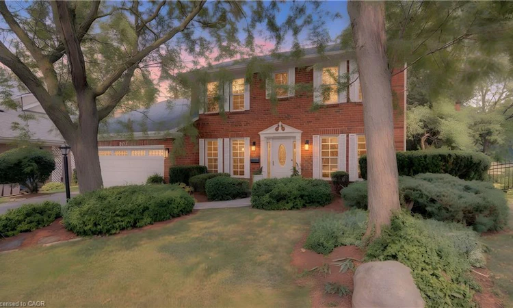 307 Grand River Boulevard