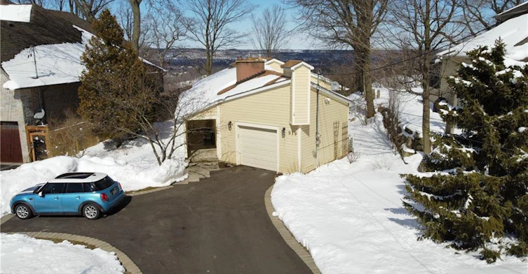 919 Montgomery Drive, Hamilton, ON, L9G 3H6 - 3
