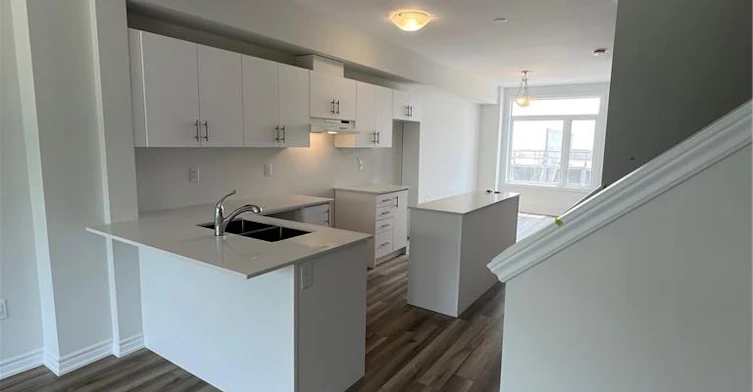 61-290 Equestrian Way, Cambridge, ON, N3E 0E7 - 8