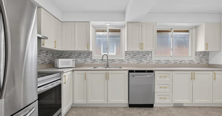 236 Veronica Drive, Kitchener, ON, N2A 2X2 - 27