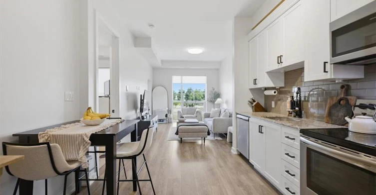 420-4040 Upper Middle Road, Burlington, ON, L7M 0H2 - 14