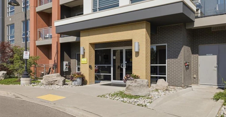 420-4040 Upper Middle Road, Burlington, ON, L7M 0H2 - 3