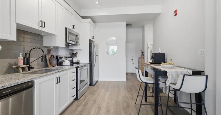 420-4040 Upper Middle Road, Burlington, ON, L7M 0H2 - 17