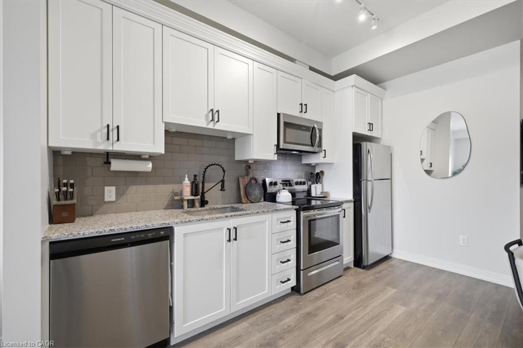 420-4040 Upper Middle Road, Burlington, ON, L7M 0H2 - 16