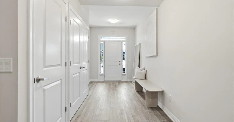 62-19 Picardy Drive, Hamilton, ON, L8J 0M7 - 2