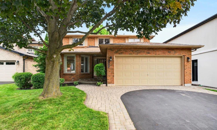 1152 Lockhart Road