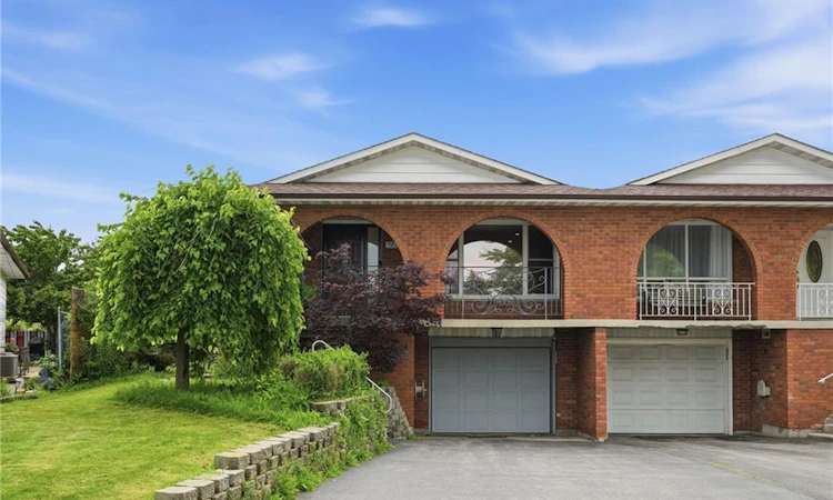 55 Eastbury Drive