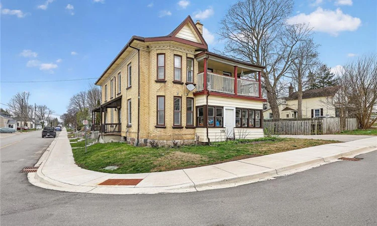 119 Carroll Street