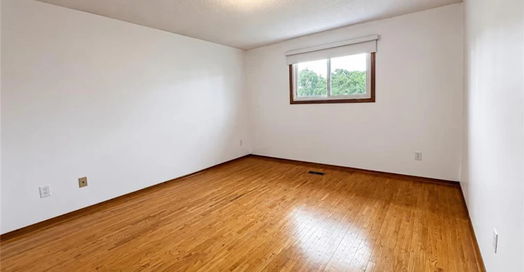 Upper-39 Lisgar Court, Hamilton, ON, L8T 4Y4 - 10