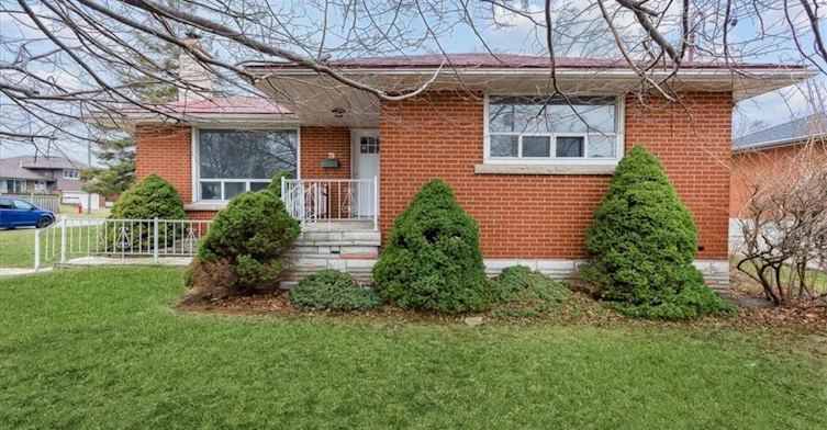 Upper-79 Canterbury Avenue, Hamilton, ON, L8G 3S8