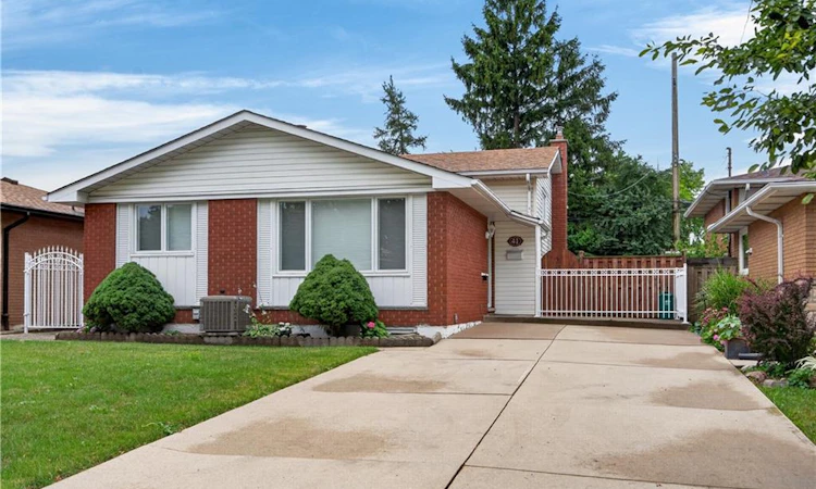 41 Darlington Drive