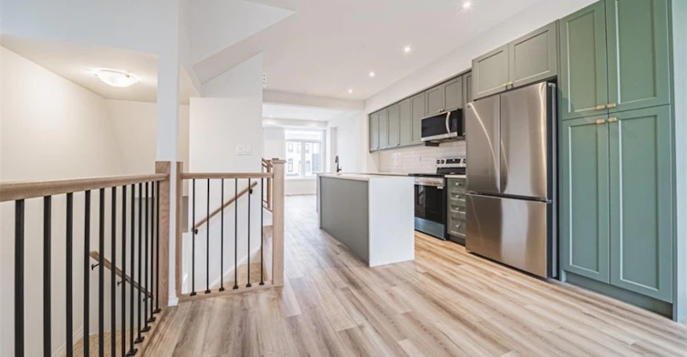 17-155 Equestrian Way, Cambridge, ON, N3E 0E8