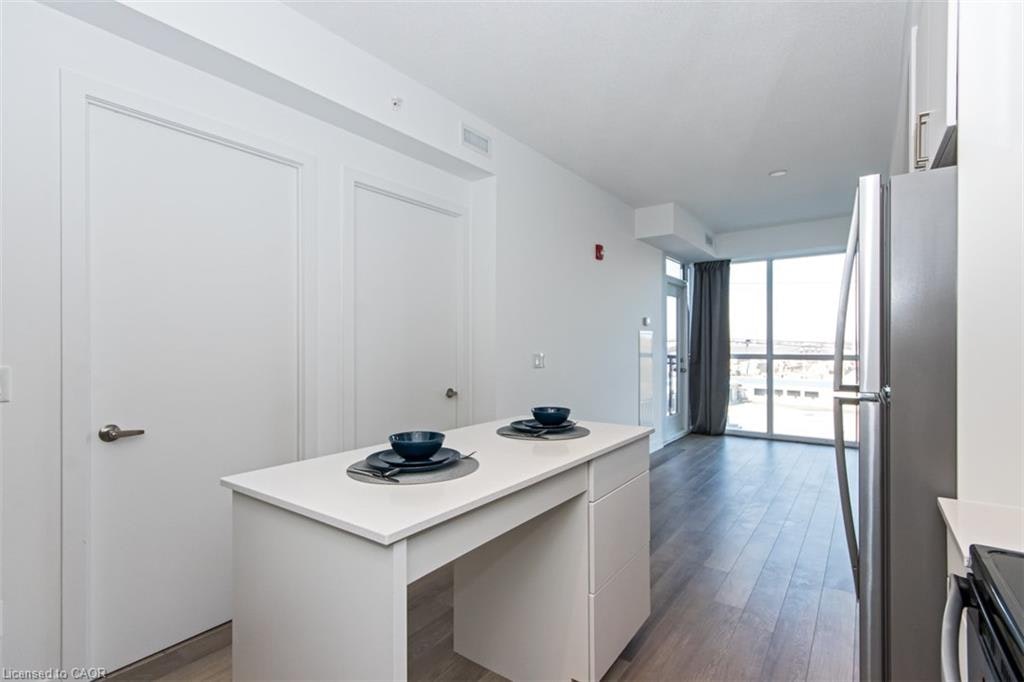 B505-5240 Dundas Street, Burlington, ON, L7L 0J6 - 7