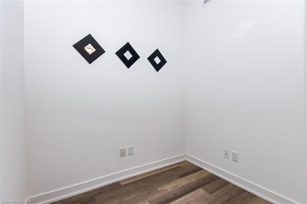 B505-5240 Dundas Street, Burlington, ON, L7L 0J6 - 2