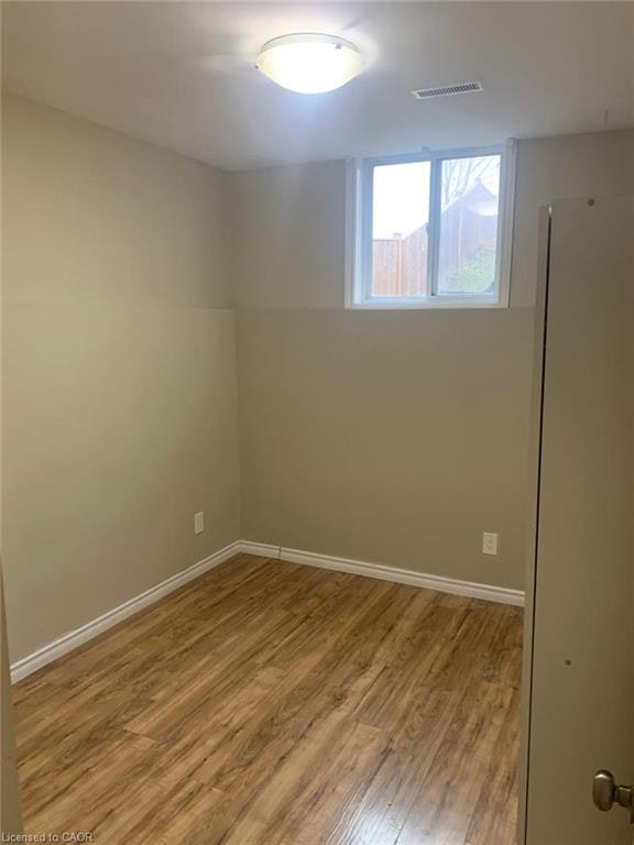 Basement-408 Westcroft Drive N, Waterloo, ON, N2T 2Z8 - 8