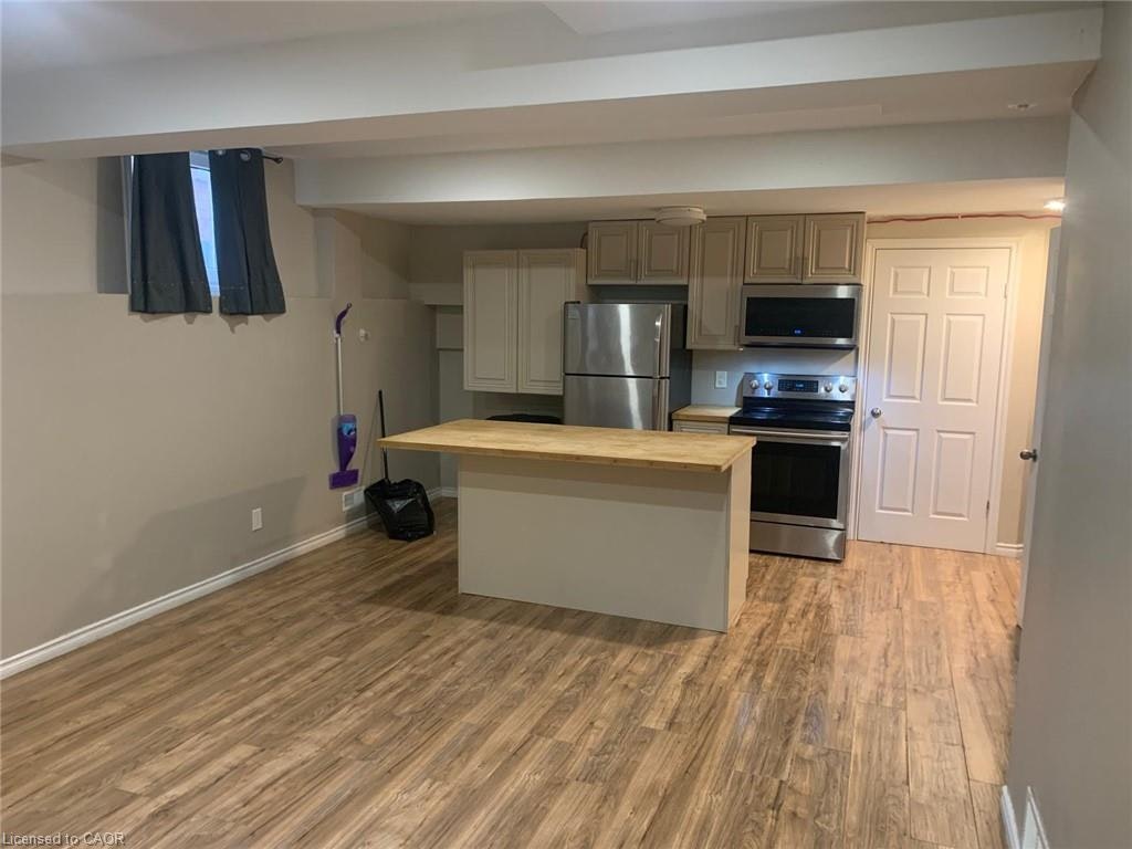 Basement-408 Westcroft Drive N, Waterloo, ON, N2T 2Z8 - 6