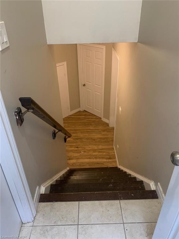 Basement-408 Westcroft Drive N, Waterloo, ON, N2T 2Z8 - 2