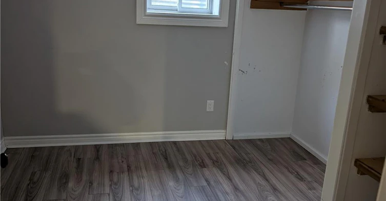 UPPER-5 Calcott Court, Thorold, ON, L2V 4J9 - 13