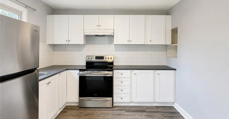 250 Weir Street N, Hamilton, ON, L8H 5G3 - 9