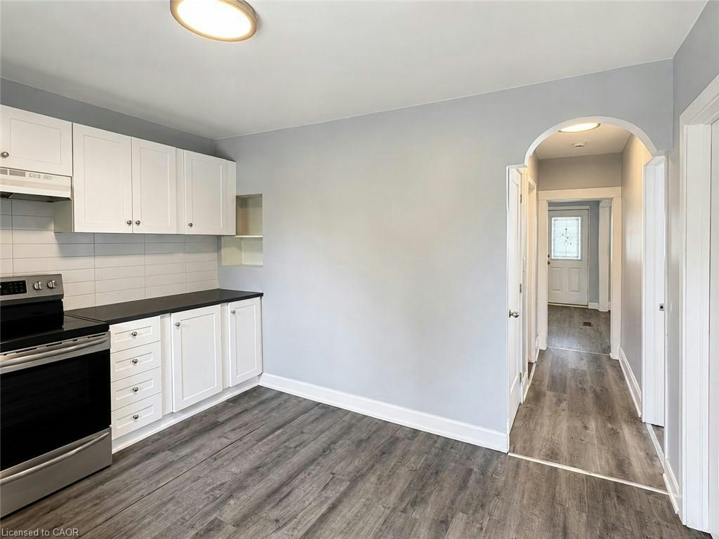 250 Weir Street N, Hamilton, ON, L8H 5G3 - 5