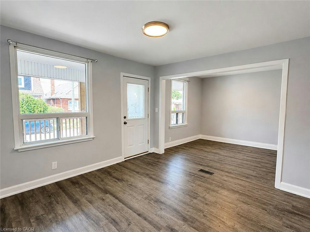 250 Weir Street N, Hamilton, ON, L8H 5G3 - 6