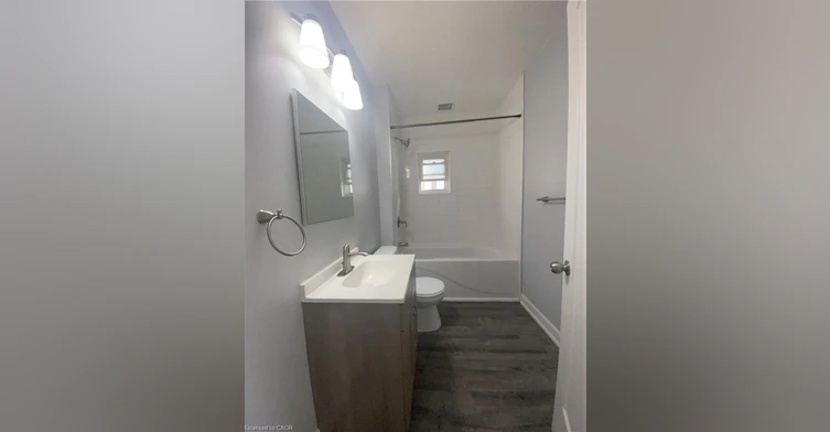 250 Weir Street N, Hamilton, ON, L8H 5G3 - 10