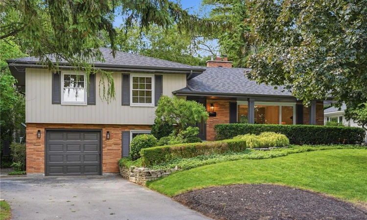 571 Leonard Court