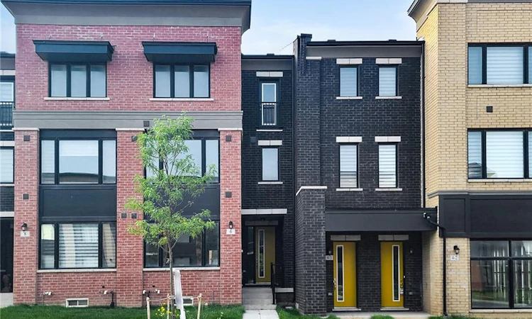 6 Marvin Avenue