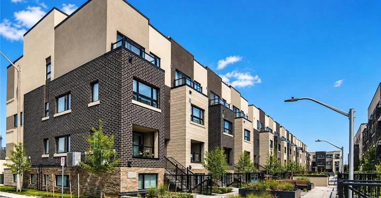 109-1135 Cooke Boulevard, Burlington, ON, L7T 4A8 - 2