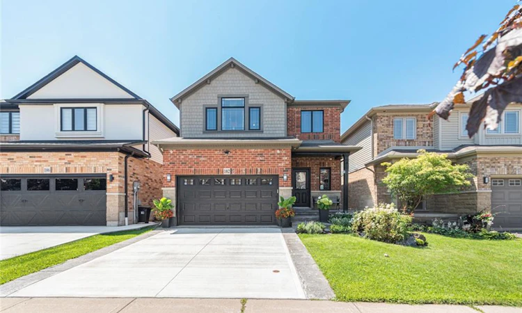 102 Willow Lane