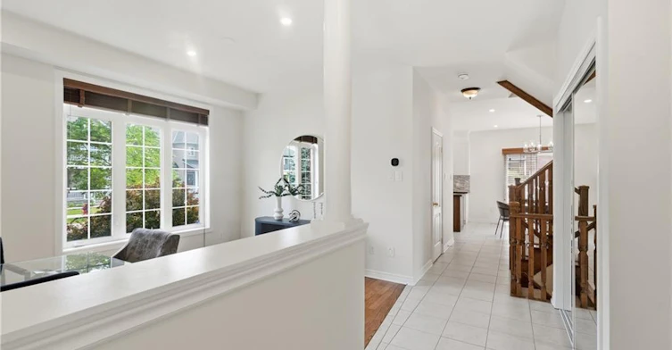 100 Springstead Avenue, Hamilton, ON, L8E 6E9 - 2