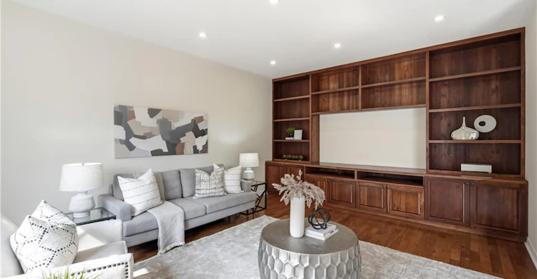 100 Springstead Avenue, Hamilton, ON, L8E 6E9 - 5