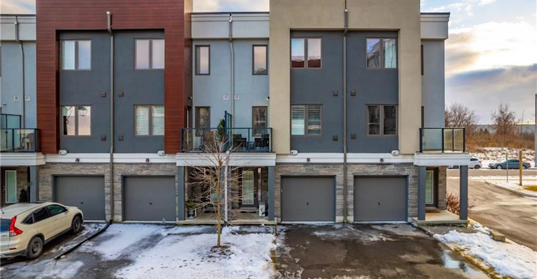 10-115 Shoreview Place, Hamilton, ON, L8E 0K4
