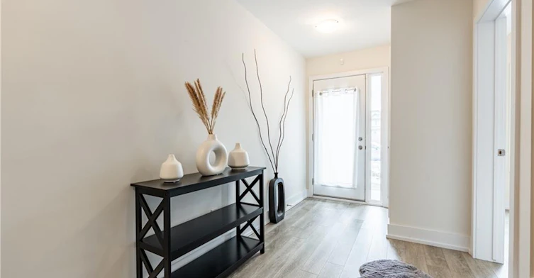 10-115 Shoreview Place, Hamilton, ON, L8E 0K4 - 4