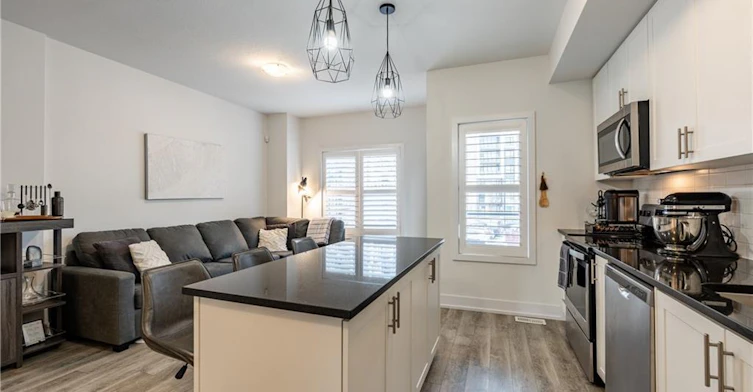 10-115 Shoreview Place, Hamilton, ON, L8E 0K4 - 12