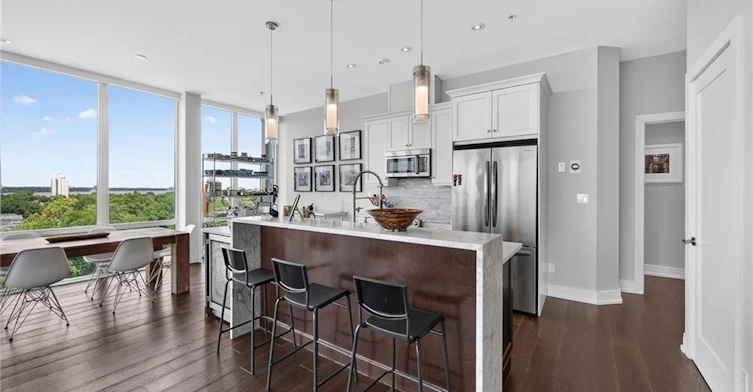 601-50 Murray Street W, Hamilton, ON, L8L 1B3 - 9