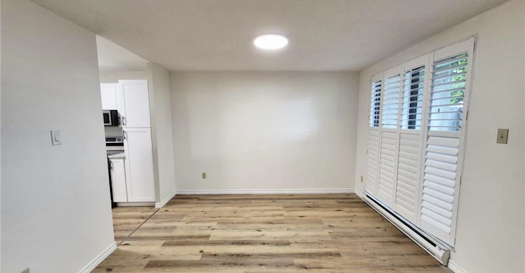 105-421 Fairview Drive, Brantford, ON, N3R 7M3 - 8