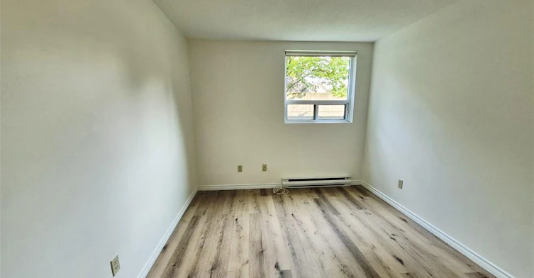 105-421 Fairview Drive, Brantford, ON, N3R 7M3 - 14