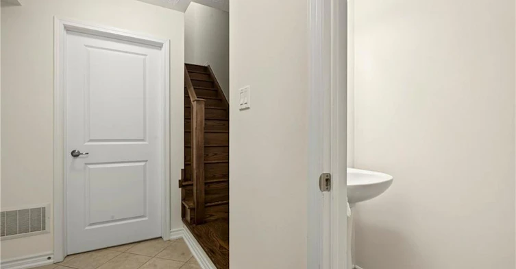 312 Jemima Drive, Oakville, ON, L6M 0V6 - 4